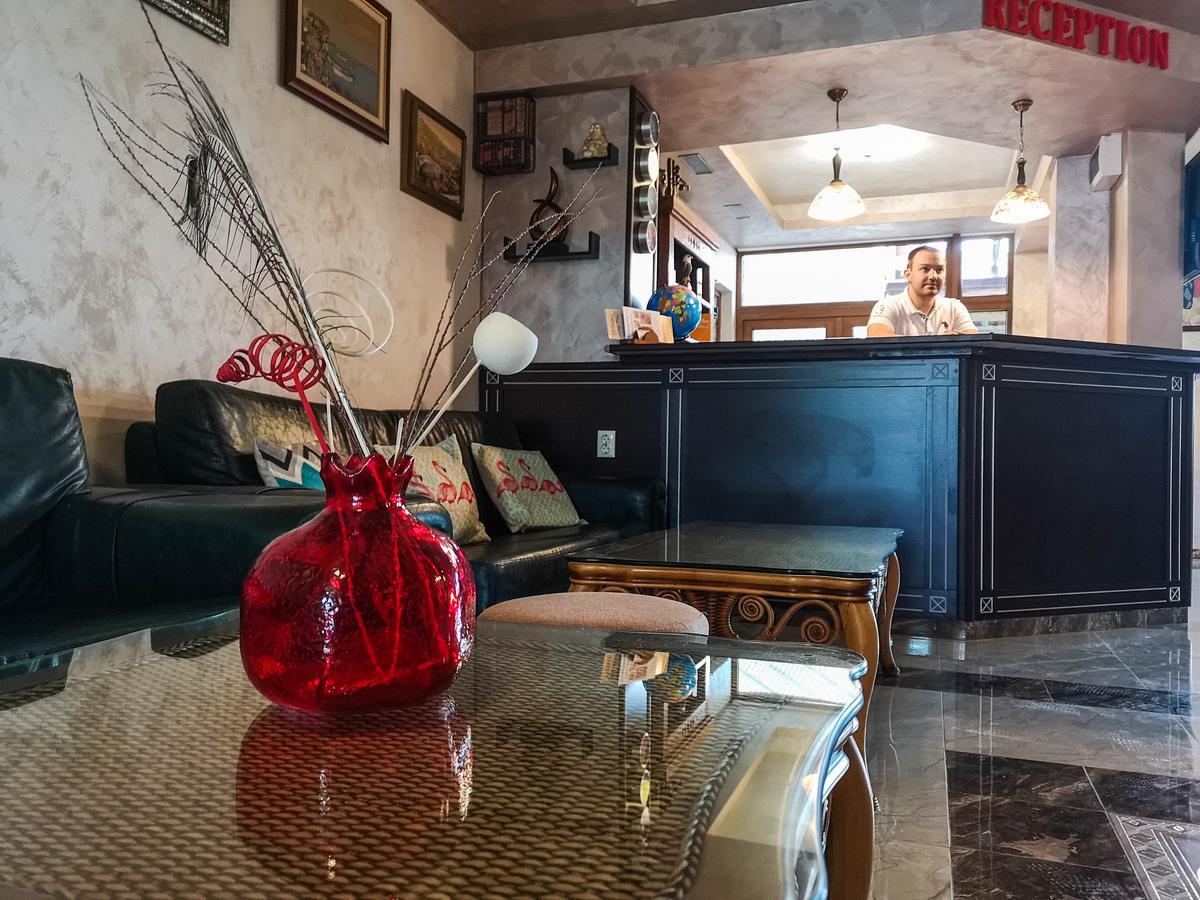 Hotel Empera H-l 3*