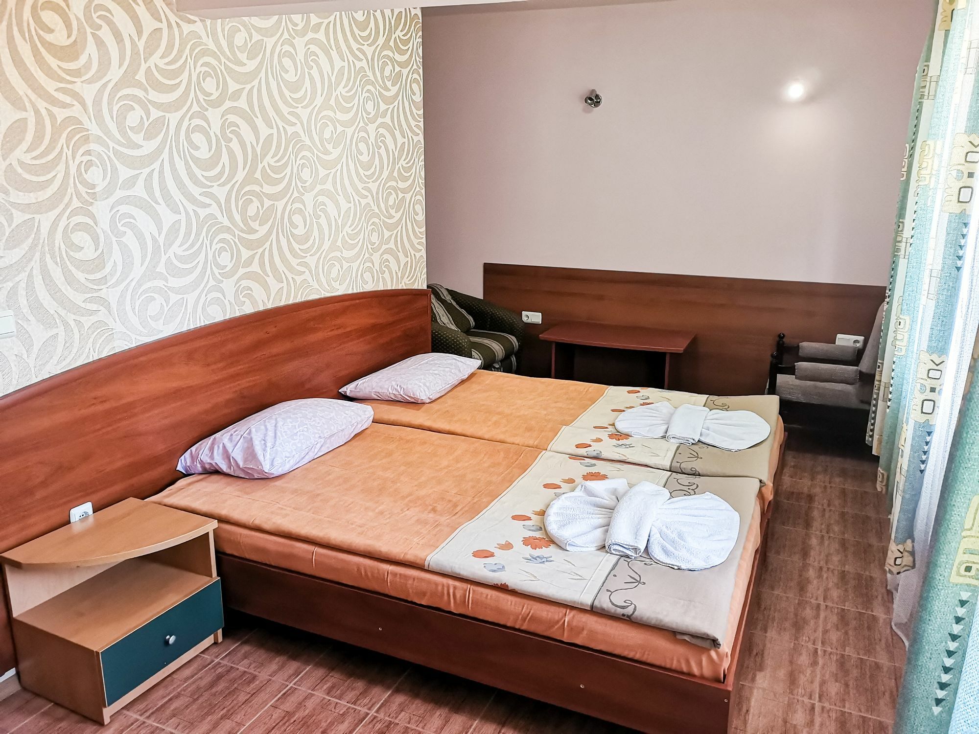 Hotel Empera H-l 3*